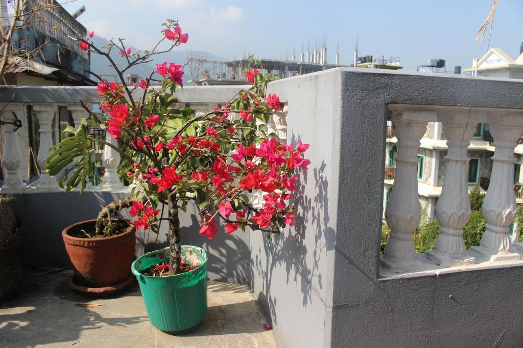 Hotel Fishtail Villa Pokhara Exterior foto