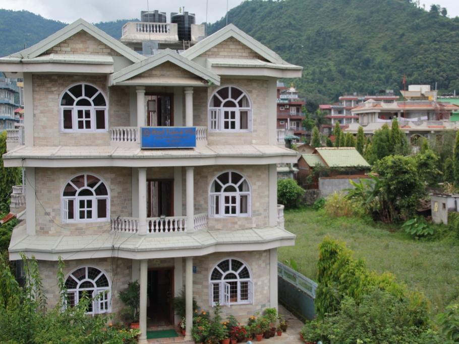 Hotel Fishtail Villa Pokhara Exterior foto