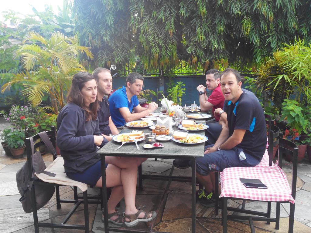 Hotel Fishtail Villa Pokhara Exterior foto